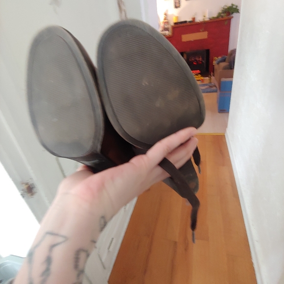 Cute booties - Picture 5 of 5